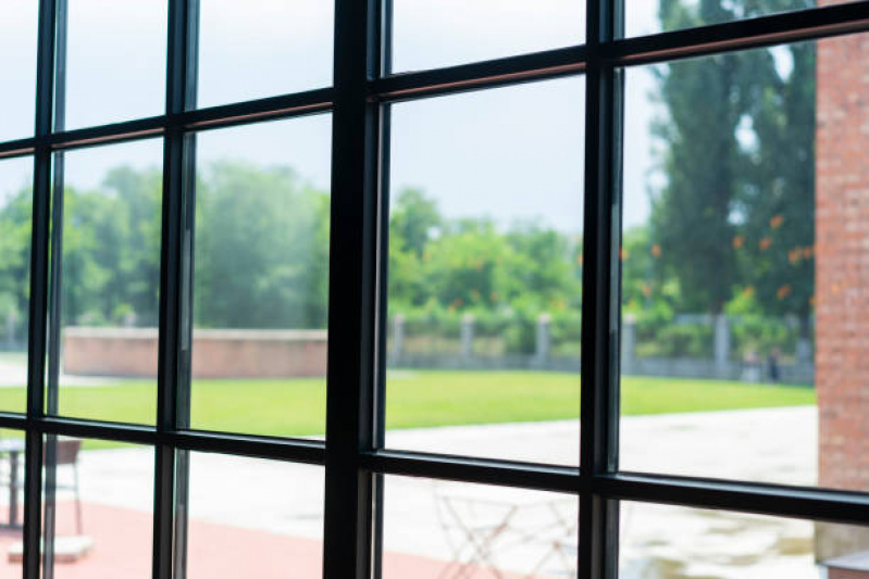 Esquadrias de Alumínio sob Medida Preço Cotação Penapolis - Esquadrias de Alumínio Preto Fosco Passos