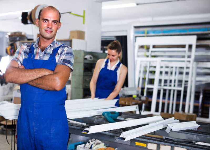 Onde Fazer Manutenção Esquadria de Alumínio Viradouro - Manutenção de Esquadria de Alumínio Ribeirão Preto