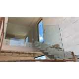 instalação de guarda corpo de vidro para escada Ibitinga